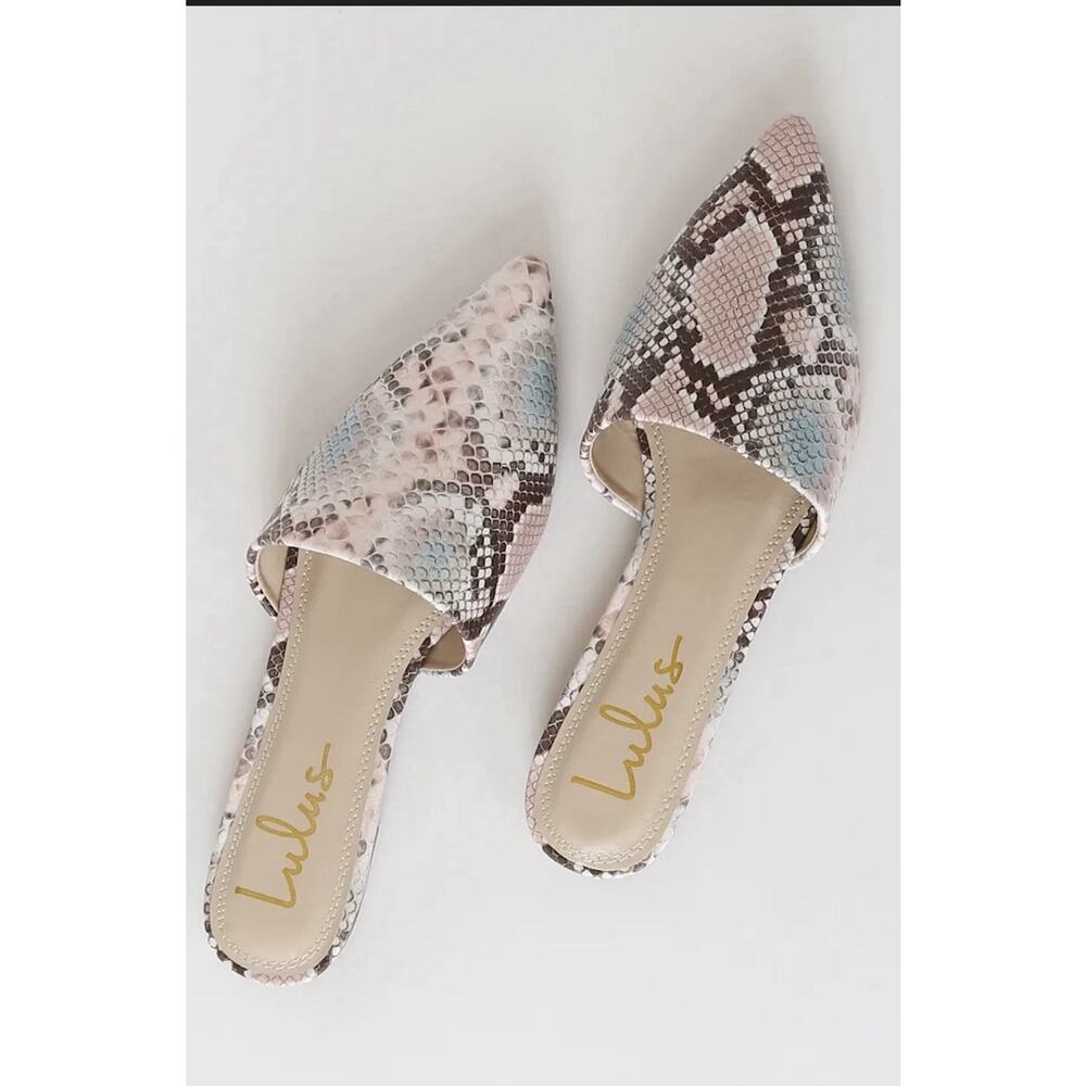 Lulus Lorena Women's Size 6 Blush Snake Print Pointed Toe Mules Slides